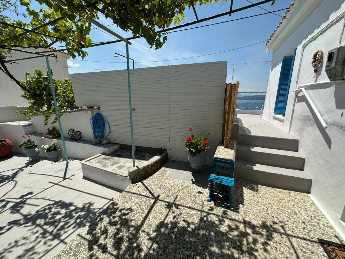 Brinia Cosy Apartment Poros Town Exterior foto
