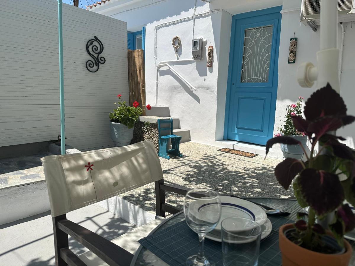 Brinia Cosy Apartment Poros Town Exterior foto